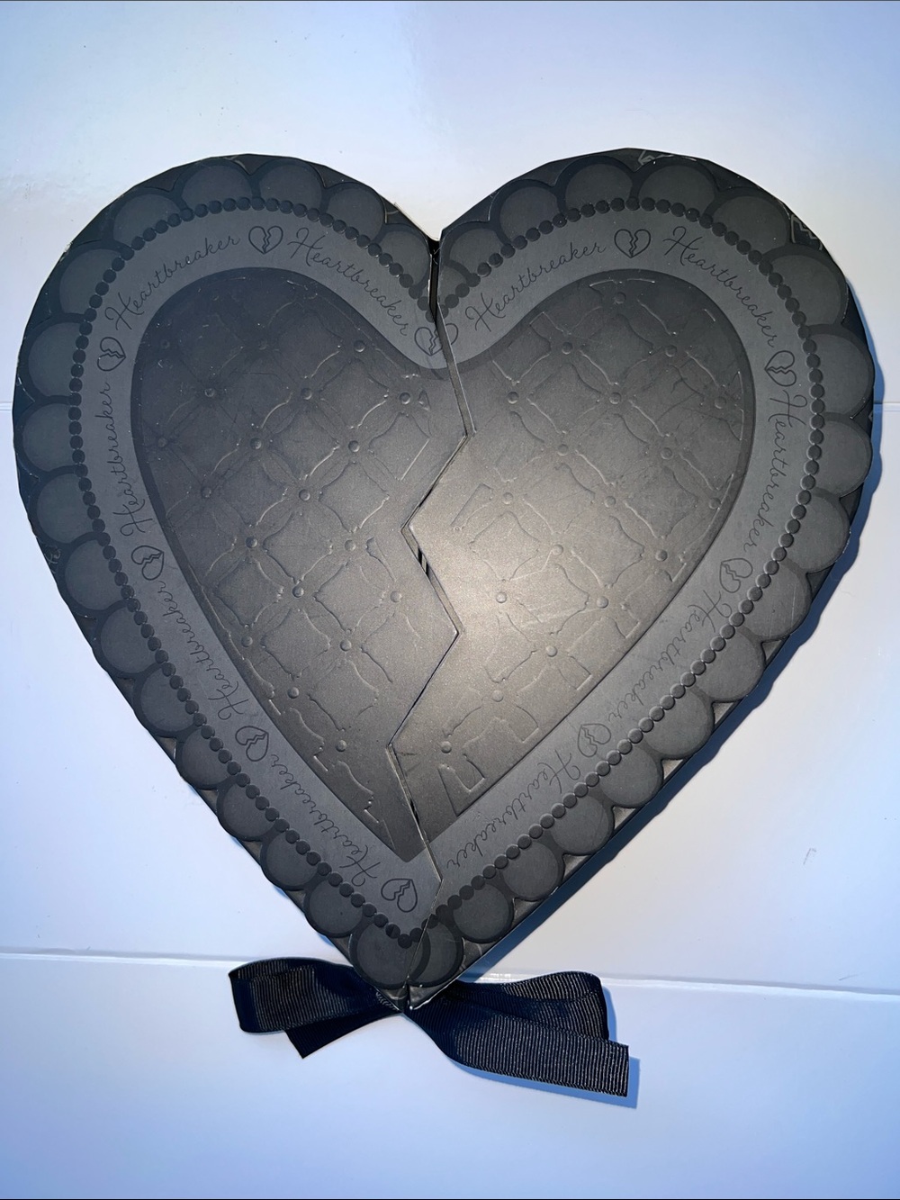 Black Heart-Shaped Storage Box - Decorative Jewelry Organizer